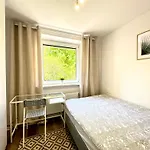 4-pokojowe Mieszkanie Przy Plazy & Parking Διαμέρισμα Σόποτ
